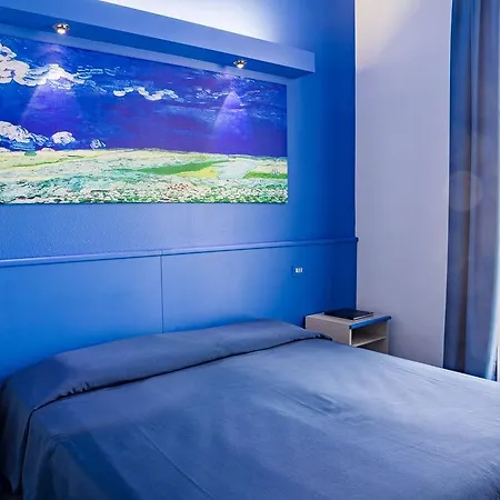 Italia Hotel 4*
