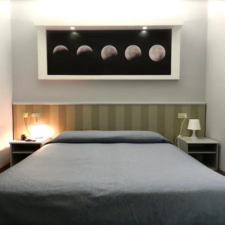 Italia Hotel
