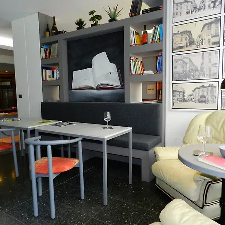 Hotel Italia 4*