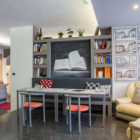 Italia Hotel 4*